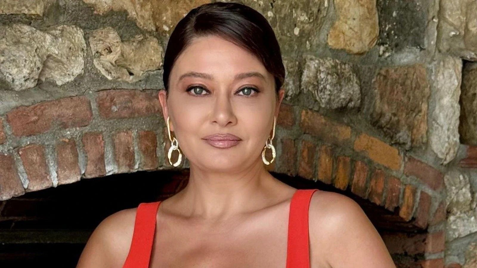 Nurgül Yeşilçay "Endemol Medya"ya qarşı açdığı məhkəməni qazandı
