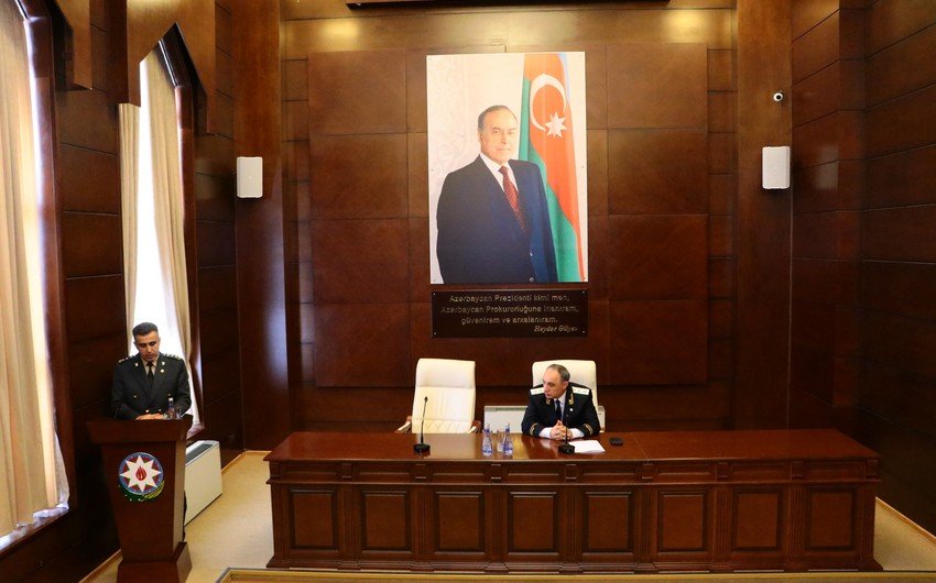 Azərbaycanın yeni Hərbi prokuroru kollektivə təqdim olundu