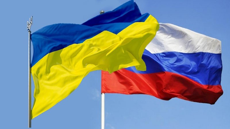 Ukrayna ordusu Rusiya hərbi texnikasını daşıyan qatarı vurub