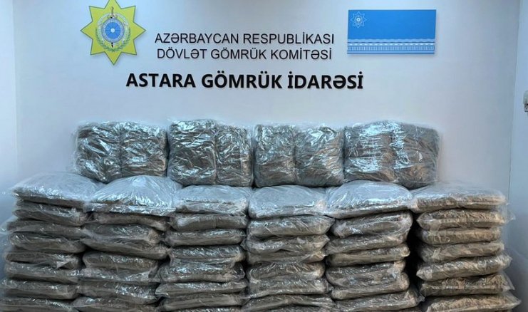 İrandan Rusiyaya aparılan qarpız yükündə 207 kq marixuana Azərbaycanda aşkarlanıb