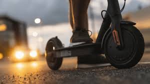 Yol polisi skuter, moped, velosiped sürücülərinə XƏBƏRDARLIQ ETDİ
