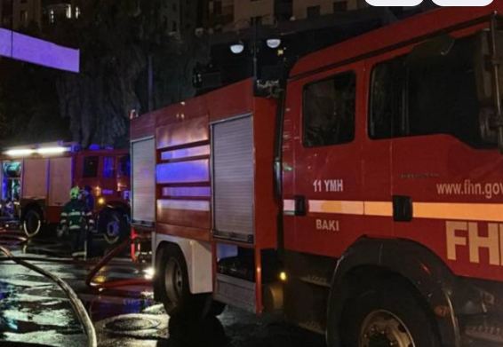 Bakıda yaşayış binasında yanğın söndürülüb