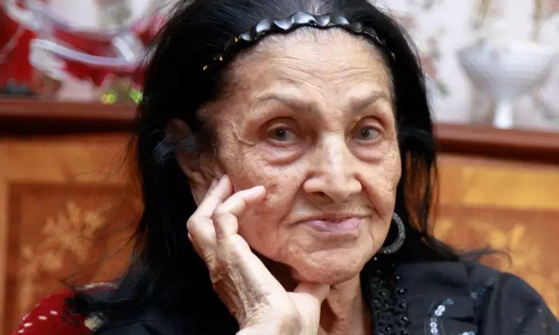 Roza Cəlilova vəfat etdi
