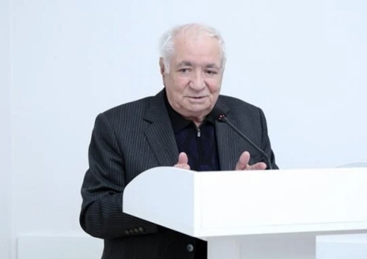 Vahid Əziz "Şərəf" ordeni ilə təltif edilib