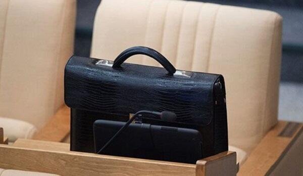 Azərbaycanda bu vəzifələr ləğv edildi