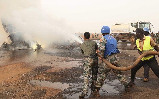 Cənubi Sudanda təyyarə qəzası oldu - Xeyli sayda ölən var