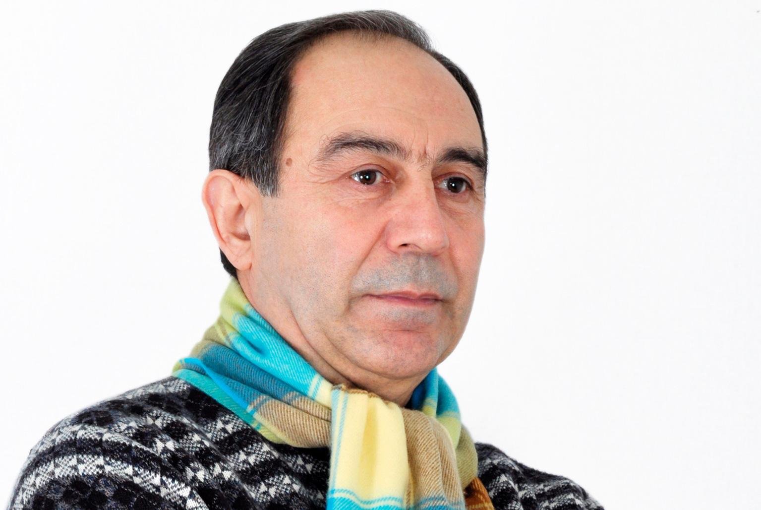 KİMDİR YAZAR, KİMDİR YAZIÇI?! - Nədir mətn, nədir əsər?!