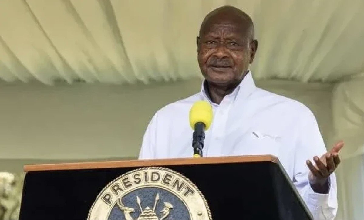 Museveni yeddinci prezidentlik dövrünə başladı