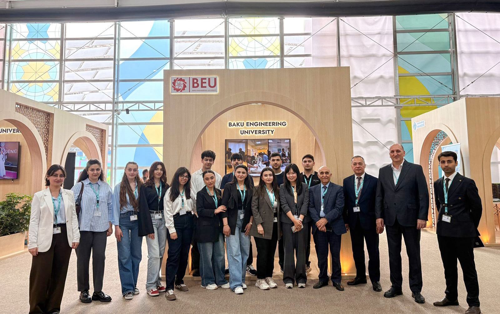 Azərbaycan universitetləri WUF13-də - FOTOLAR