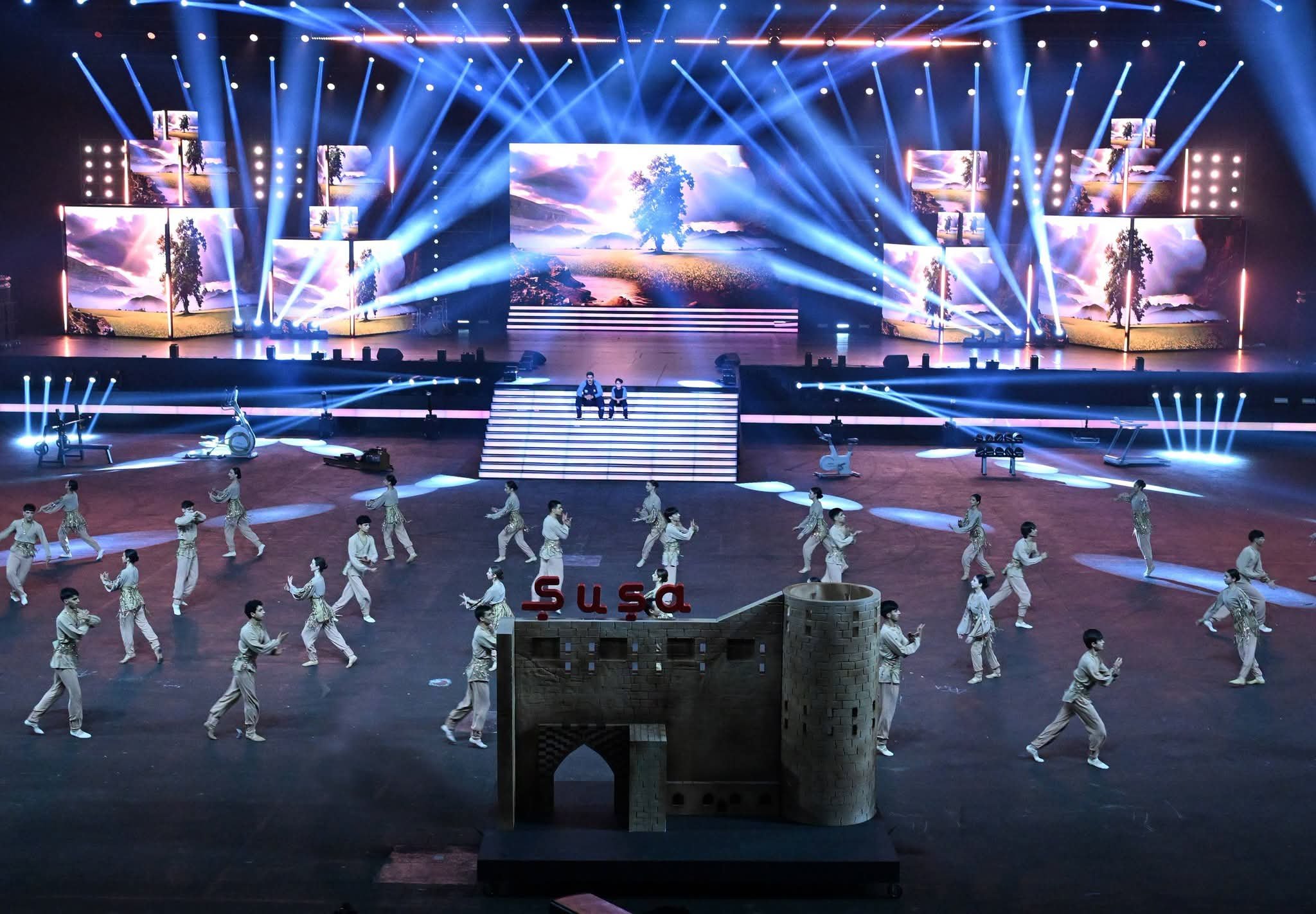 Məktəblilərin Respublika İdman Olimpiadasının rəsmi açılışı oldu