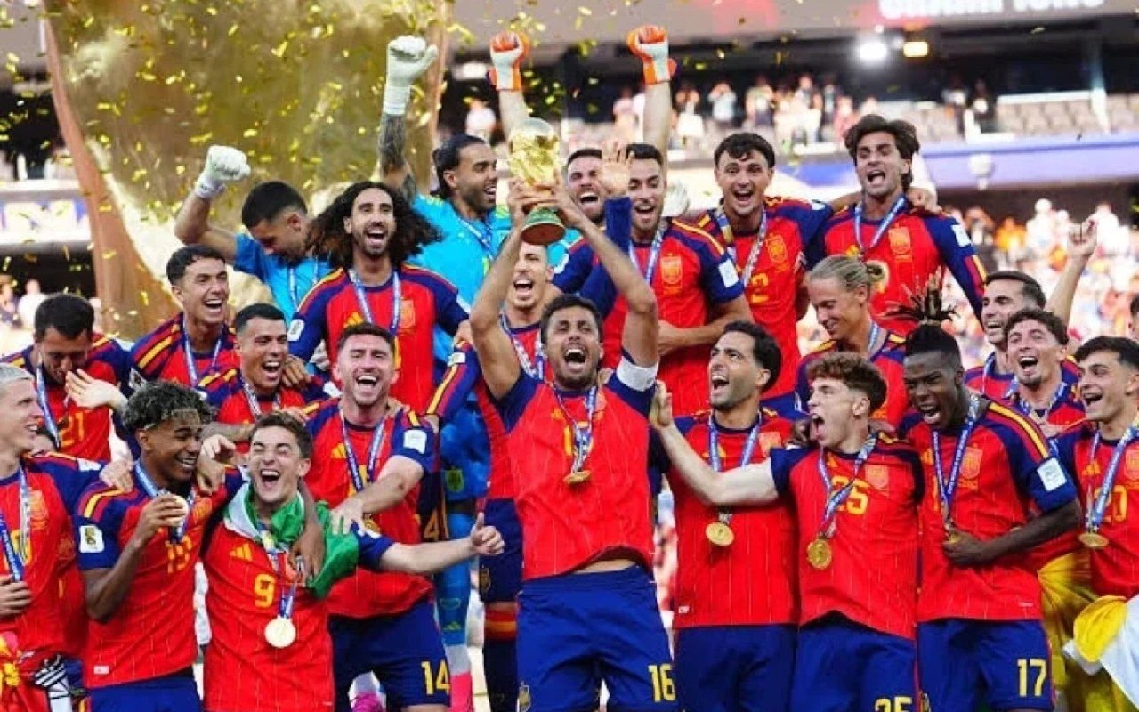 İspaniyanın mükafatı bəlli oldu