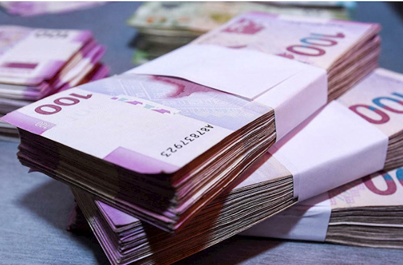 Bu şəxslərə 300 manat veriləcək