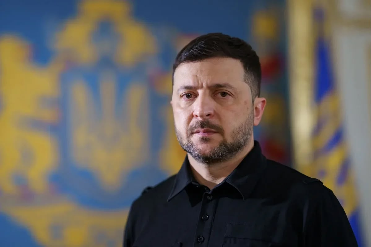 Zelenskidən etiraf: "Ukrayna büdcəsində "nəhəng dəlik" var"