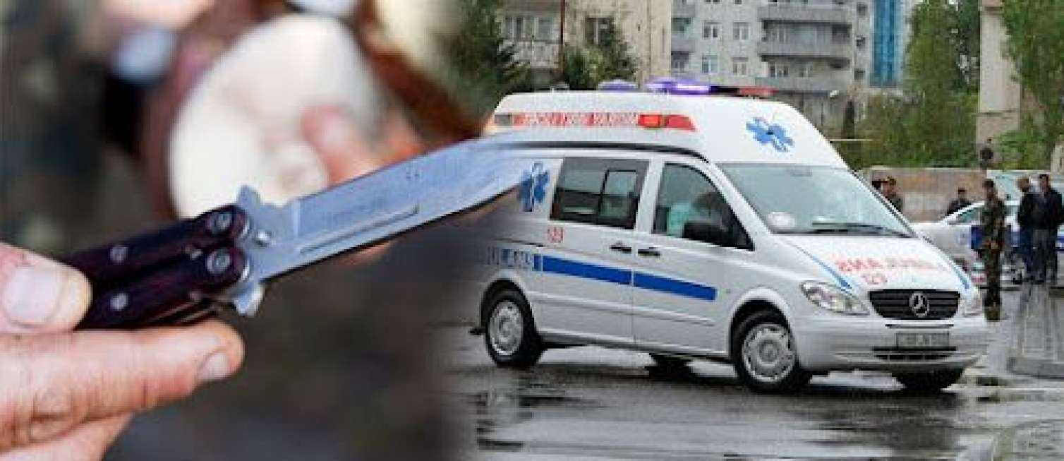 Bakıda 17 yaşlı oğlan anasına 12 bıçaq zərbəsi vurdu