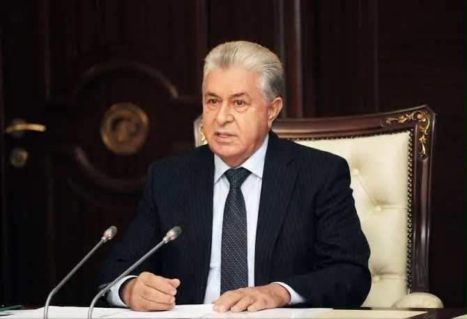 Azərbaycanda deputatla satıcı arasında qarpız üstündə MÜBAHİSƏ: “İşimdən oldum, 4 balam çörəksiz qaldı”